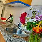 Nitsa's Appartement *