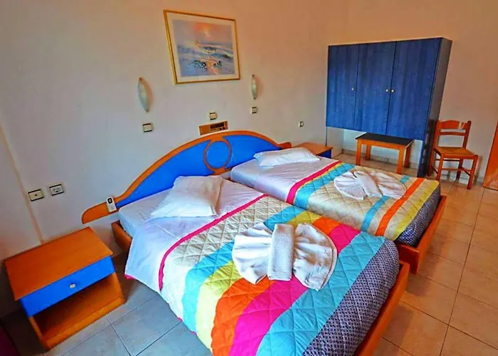 Nitsa's Megálon Choríon